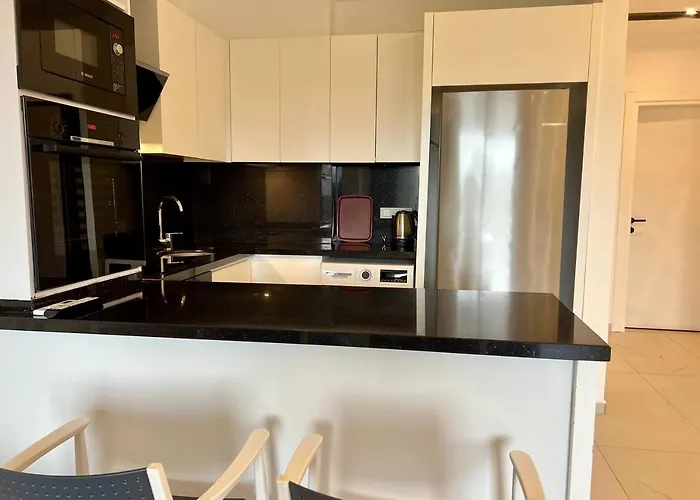 Apartment Salam 2 - Woman Pool - Experience *
