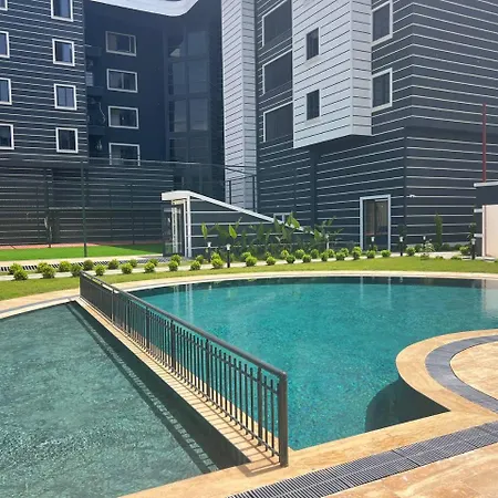 Apartment Salam 2 - Woman Pool - Experience