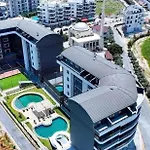 Salam 2 - Woman Pool - Experience Apartment